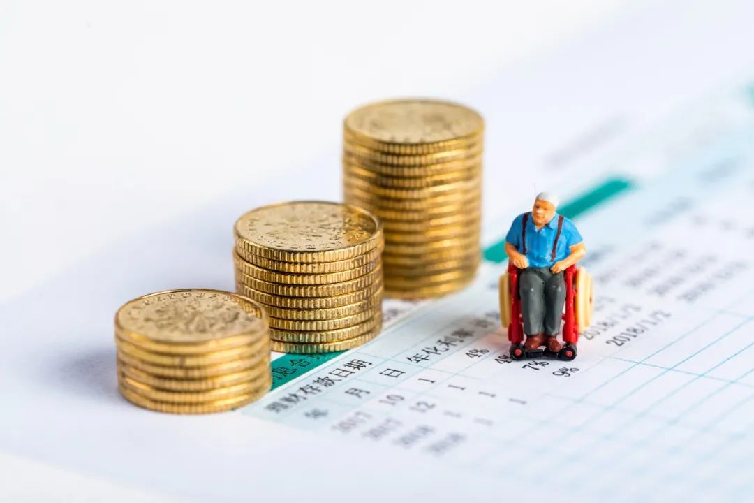 每月存6500元，退休后就能存够930万的养老金？