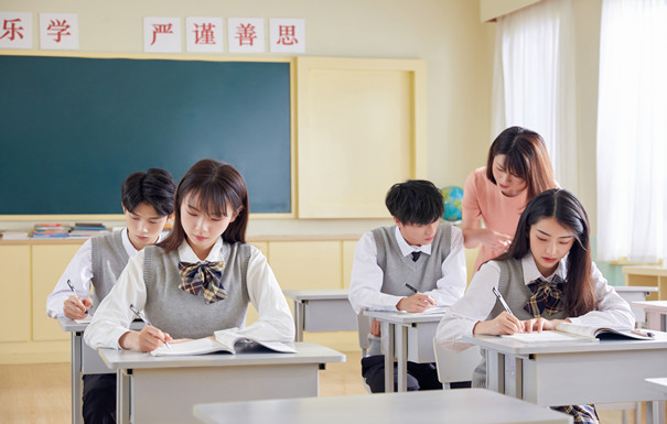 15岁买重大疾病保险插图